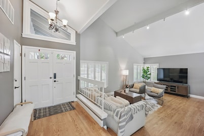 New 4BR! Spacious and beautiful house w/Pool in lovely San Jose