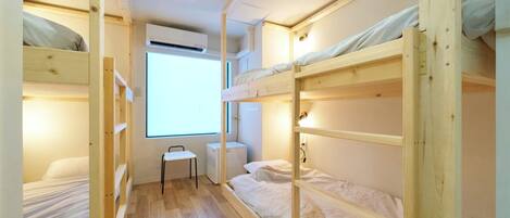 1 室のベッドルーム、WiFi (無料)、ベッドシーツ