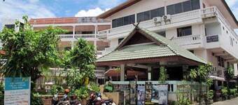 Hotel O Top North Guesthouse