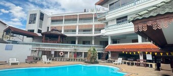 Hotel O Top North Guesthouse