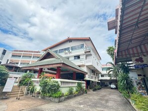 Exterior - Hotel O Top North Guesthouse (Chiang Mai)