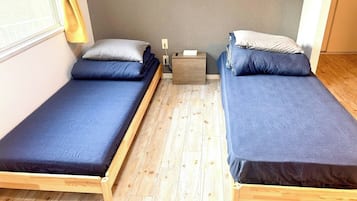 2 多间卧室、办公桌、免费 WiFi、床单