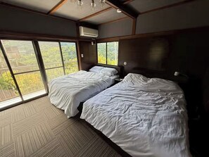 2 habitaciones, escritorio, wifi gratis y ropa de cama 