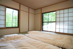 3 Schlafzimmer, Schreibtisch, kostenloses WLAN, Bettwäsche