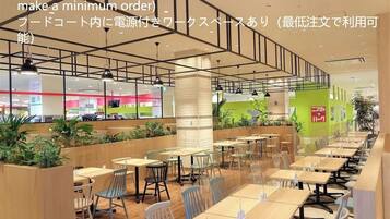 レストラン