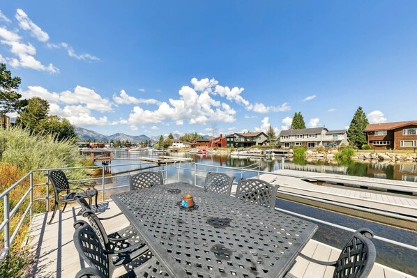 Outdoor dining - Blue Majestic: Tahoe Keys Waterfront 5BR Lake Tahoe Rental (South Lake Tahoe)