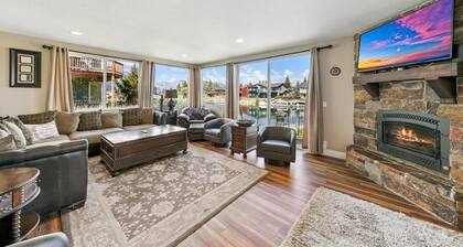 Blue Majestic: Tahoe Keys Waterfront 5BR Lake Tahoe Rental