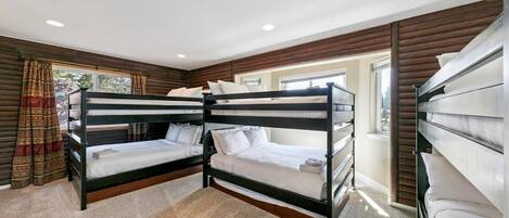 5 bedrooms, iron/ironing board, travel cot, free WiFi