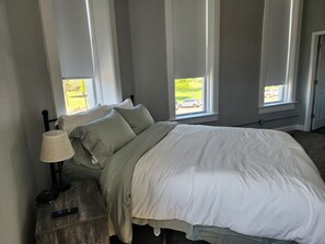 1 bedroom, iron/ironing board, Internet, bed sheets