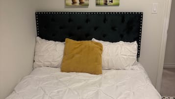 1 quarto, Wi-Fi de cortesia, roupa de cama