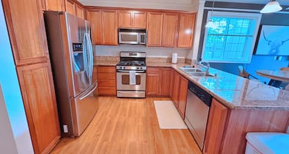 40% Off Special Discount - Sept. 1-17 Luxury Renton Condo in Great Location