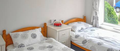 2 bedrooms, free WiFi