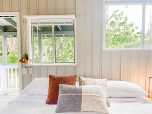 1 chambre, bureau, fer et planche à repasser, Wi-Fi