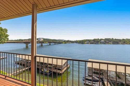 Lake Condo w/ View & Pool