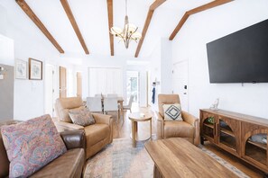 Smart-TV, Kamin