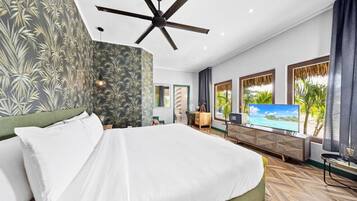 4 bedrooms, iron/ironing board, WiFi