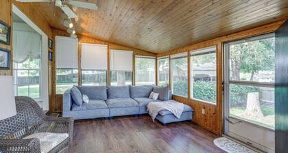 5 Mi to Downtown Morgan City: Waterfront Retreat