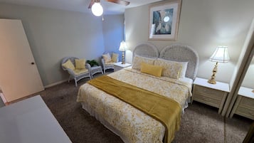 2 bedrooms, desk, iron/ironing board, free WiFi