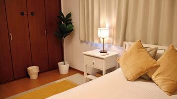 Comfort Villa, Non Smoking, Balcony | Blackout drapes, free WiFi, bed sheets