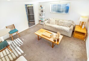Chalet, 1 Bedroom, Beach View | Living area
