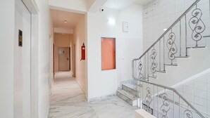 House | Interior - Collection O Kiran Path (Jaipur)