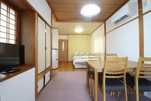 Family Apartment, Balcony | Living area