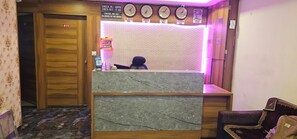 Reception - Hotel Aaryodaya (Ahmedabad)