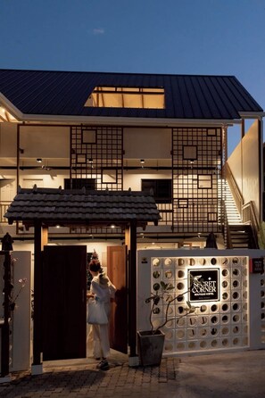 واجهة المنشأة