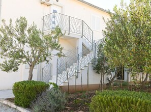 Departamento (Two Bedroom Apartment with Balcony) | Exterior