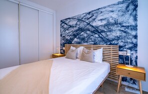 2 chambres, fer et planche à repasser, accès au Wi-Fi (inclus)