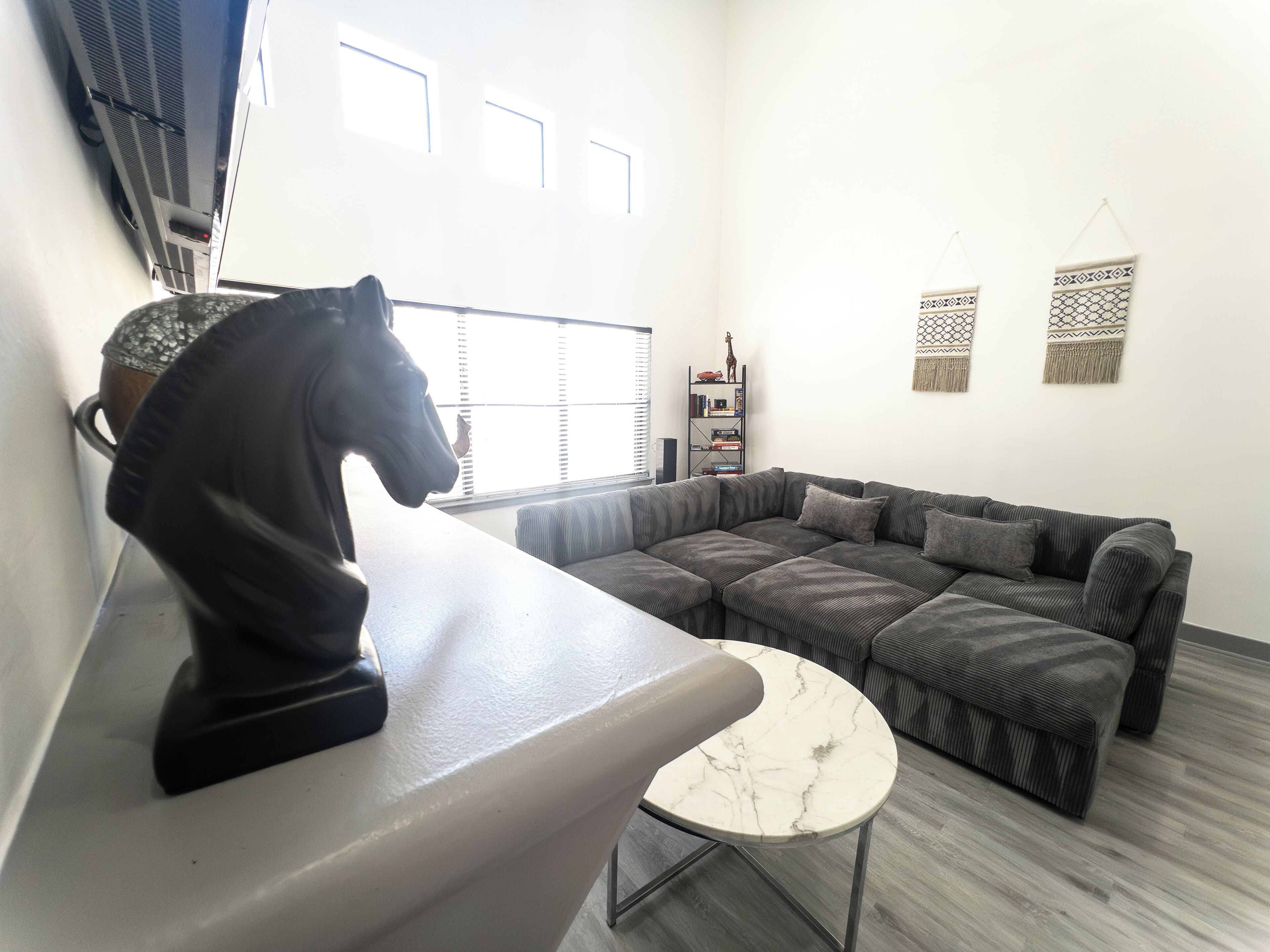 Smart TV, fireplace, DVD player, books