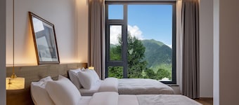 云浮半山·云景度假民宿