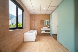 Villa, Beach View | Bathroom | Shower, free toiletries, hair dryer, towels - La Costa Resort Quy Nhon (Quy Nhon)