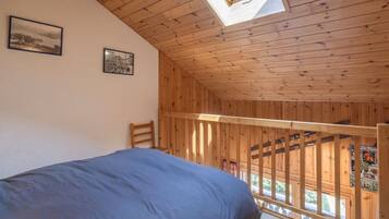 2 chambres, fer et planche Ă repasser