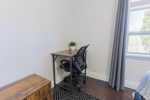 Interior - South Oakville House (Oakville)