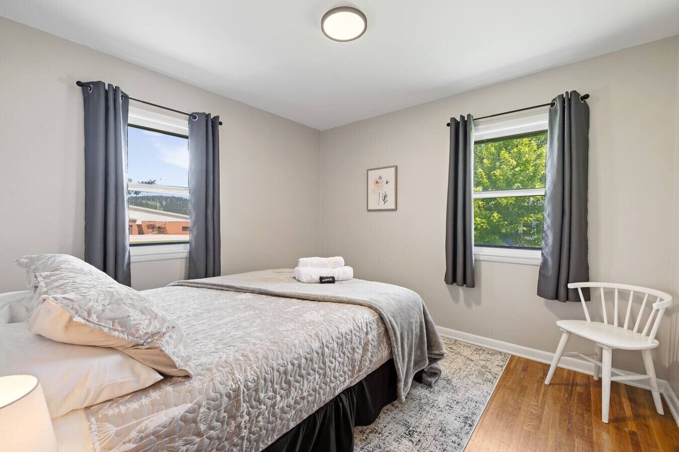 4 bedrooms, WiFi, bed sheets