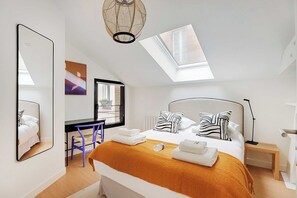 4 bedrooms, iron/ironing board, free WiFi, bed sheets - Spacious house 4BDR / 7P - Boulogne Billancourt (Boulogne-Billancourt)