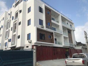 施設の正面