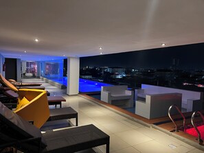 屋外プール