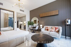 Studio, Balcony, Canal View | In-room dining