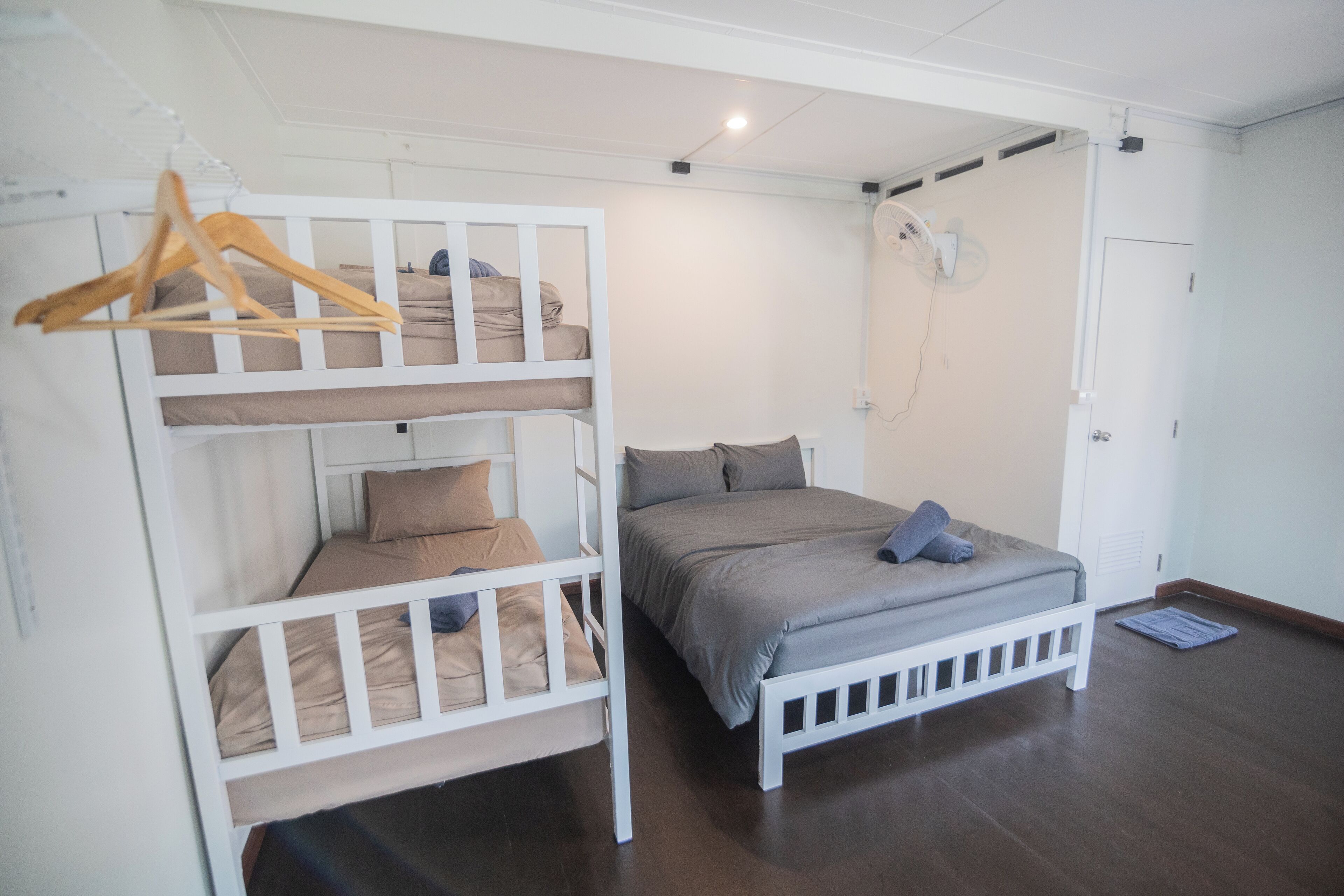 Family Room | Free WiFi