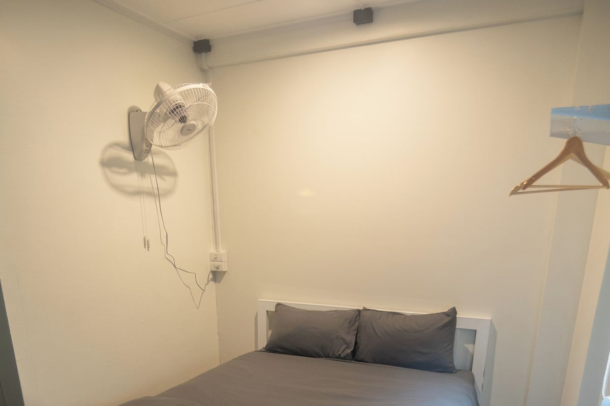 Double Room | Free WiFi