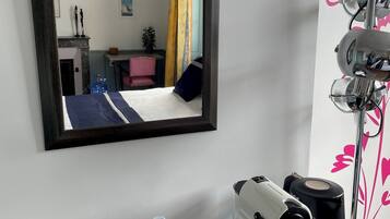 Kamar
