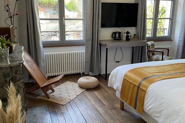 Chambre Double Deluxe, vue cour intérieure
