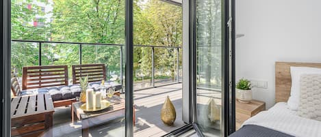 Comfort Apartment, Balcony, City View | Blackout curtains, soundproofing, iron/ironing board, cots/infant beds