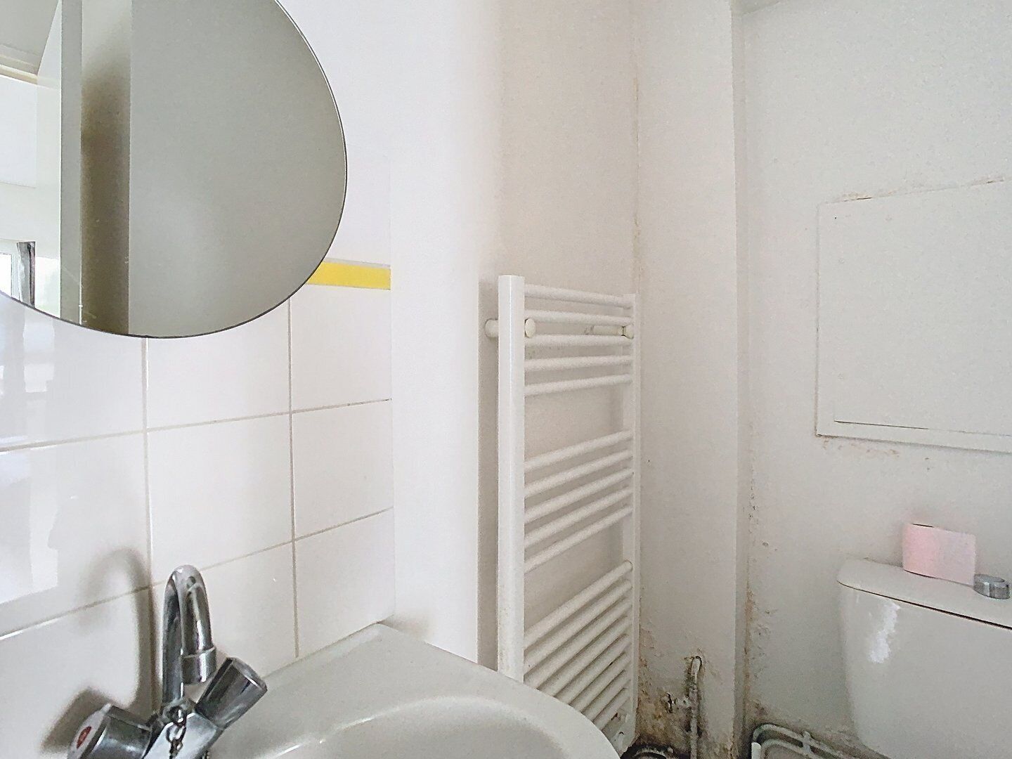 Douche, serviettes fournies