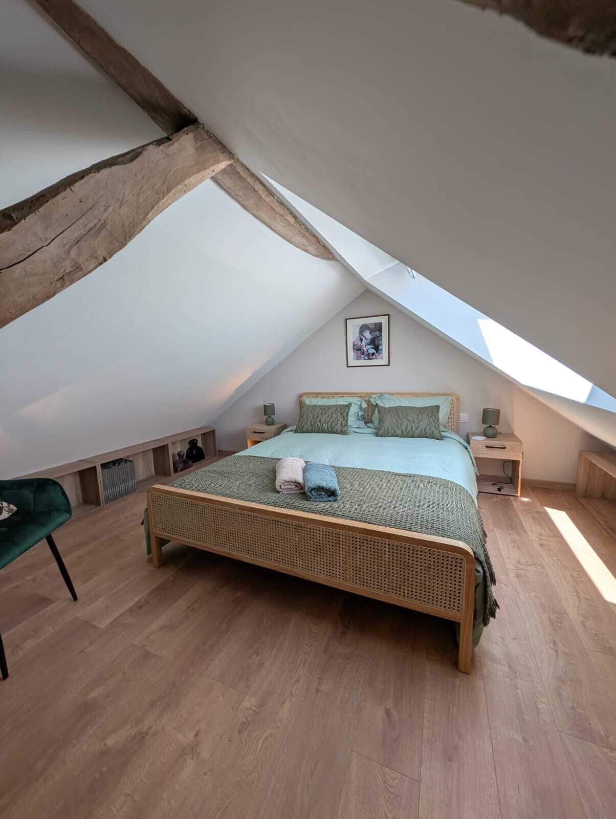 2 slaapkamers, reisbedje, gratis wifi, beddengoed