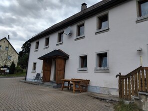 Exterior - Ferienhaus König - Large house for a large family (Kulmain)