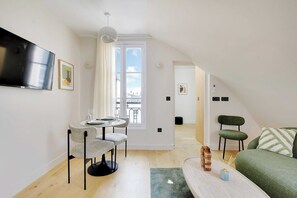 Smart TV, offices