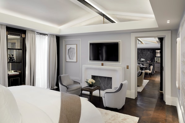 In-room safe, soundproofing, free WiFi, wheelchair access